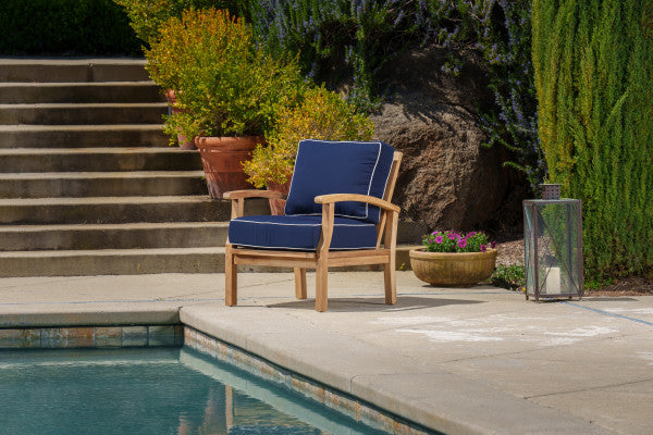 Tortuga Outdoor Jakarta Teak 5pc Club Chair Set - 2 club chairs, 2 ottomans, 1 side table - Sunbrella Navy